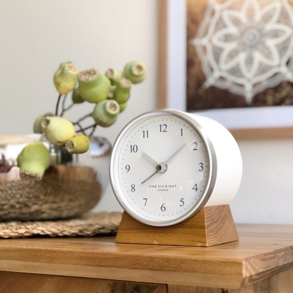 LEARN THE TIME Blush Alarm Clock